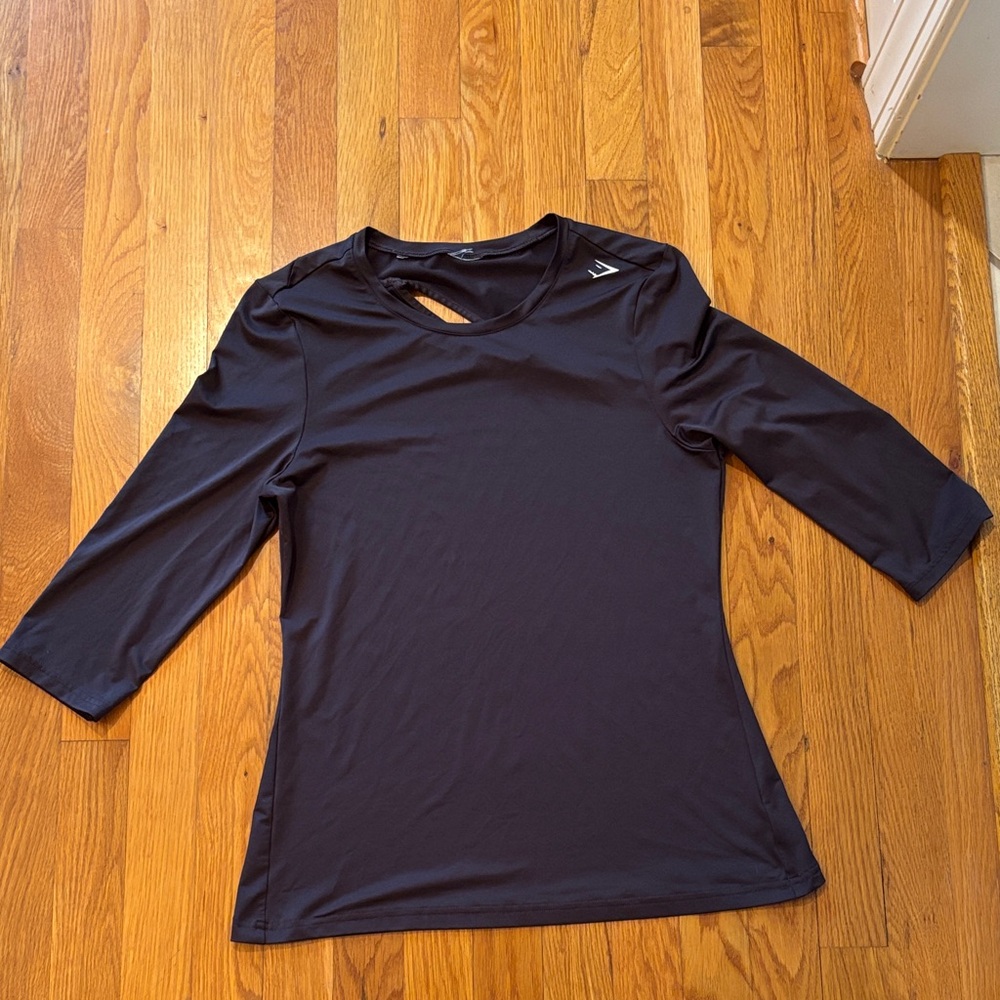 Gymshark Women's Black 3/4 Sleeve Athletic Top With Back Cut Out